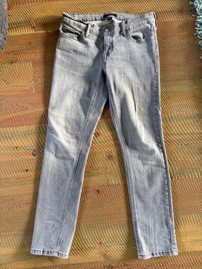 Banana Republic light grey Girlfriend Jeans Women's Size 2/26